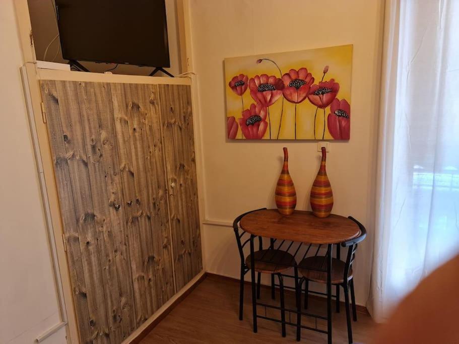 6 Καλινοβου Center Of Athens Πεδιον Αρεωσ Apartment ภายนอก รูปภาพ