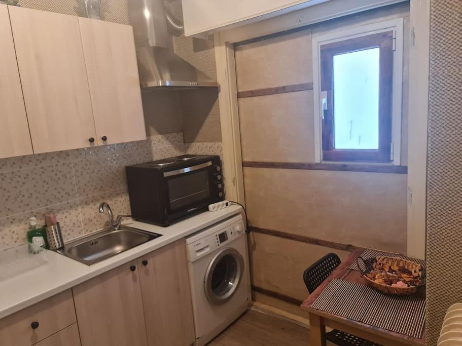 6 Καλινοβου Center Of Athens Πεδιον Αρεωσ Apartment ภายนอก รูปภาพ